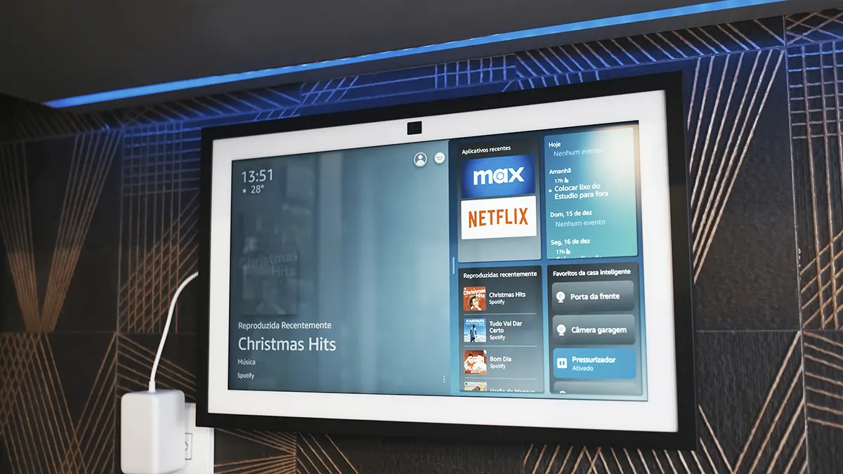 Echo Show 15 é bom? Analisamos a Alexa da família