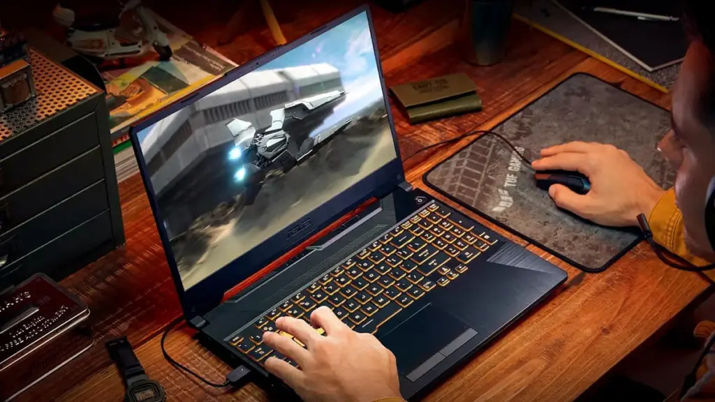 Notebook gamer de alta performance em promoção com teclado RGB