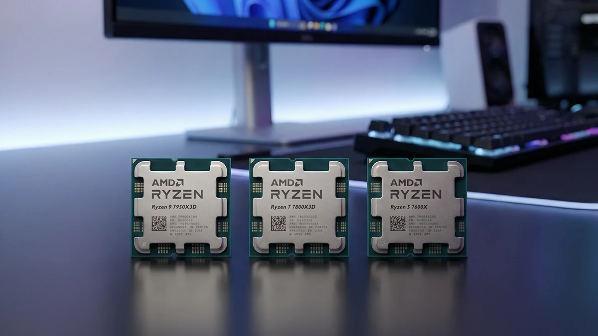 Processadores AMD Ryzen AM5 para jogos alinhados sobre mesa com setup gamer ao fundo.